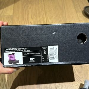 good condition sorel waterproof boots size 8